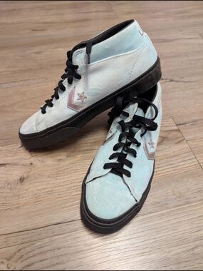 Converse X L Lopez RARE Men’s Mid-Top Sneakers in Light Blue with Black Size 7.5